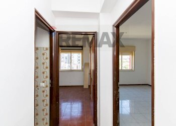 Hall / corridoio - Apartment Viale Moncada
 
11, Catania - photo 27
