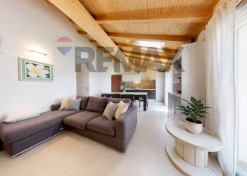 Sala da pranzo - Casa indipendente via Corrao
 
8, Viareggio - foto 2