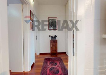 Hall / corridoio - Casa indipendente via Corrao
 
8, Viareggio - foto 25