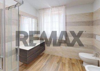 Bagno - Terraced Villa via Nicola Pisano
 
19, Viareggio - photo 36