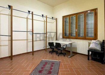 Sala riunione - Laboratorio Via Tosco Romagnola Nord
62, Montelupo Fiorentino - foto 5