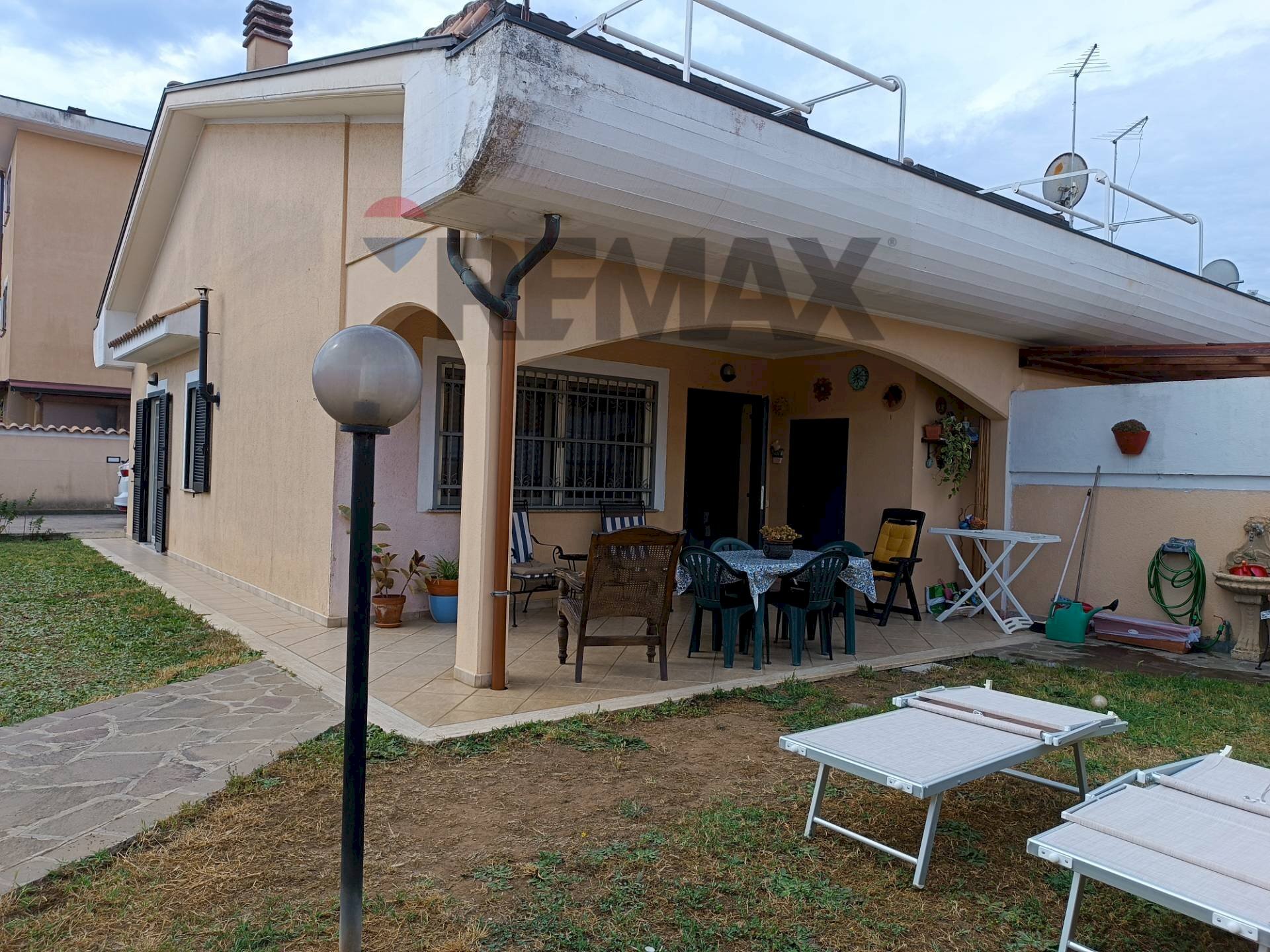 Terrazza - Villa via dle parco
 
28, Ardea - photo 1