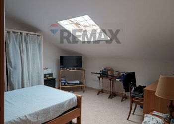 Camera / camera da letto - Villa via dle parco
 
28, Ardea - photo 35