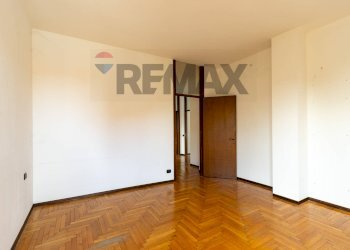 Stanza vuota - Quadrilocale Via Mons. G. Terruzzi
 
2, Sovico - foto 24