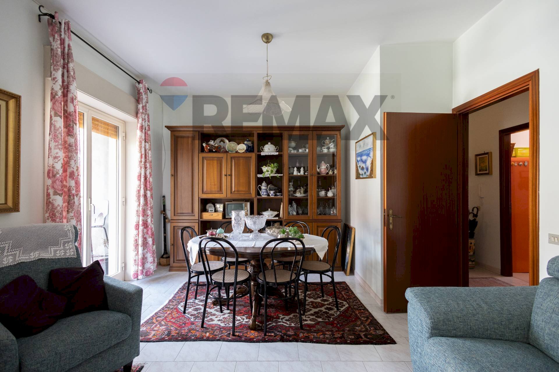 Sala da pranzo - Four-room apartment Via Tomarchio
68, Santa Venerina - photo 3