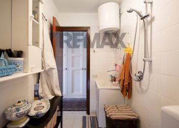 Bagno - Quadrilocale Via Tomarchio
 
68, Santa Venerina - foto 16