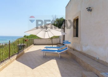 Terrazza - Villa Via Positano
 
1, Augusta - foto 6