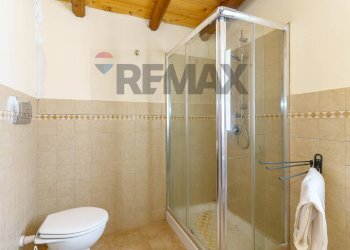 Bagno - Villa Via Positano
 
1, Augusta - foto 40