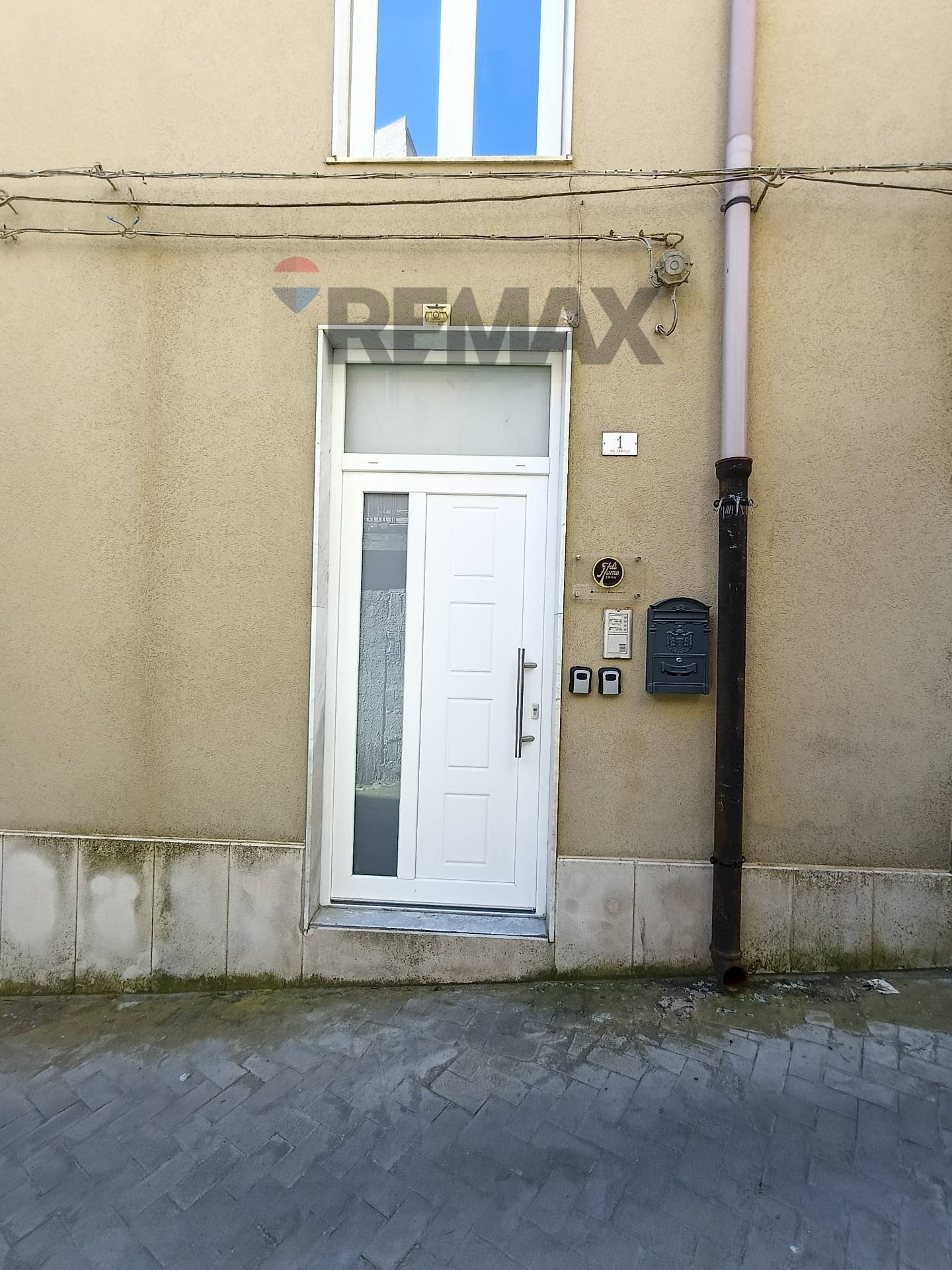 Edificio all\'aperto - Three-room apartment Via Camiolo
 
1, Enna - photo 2
