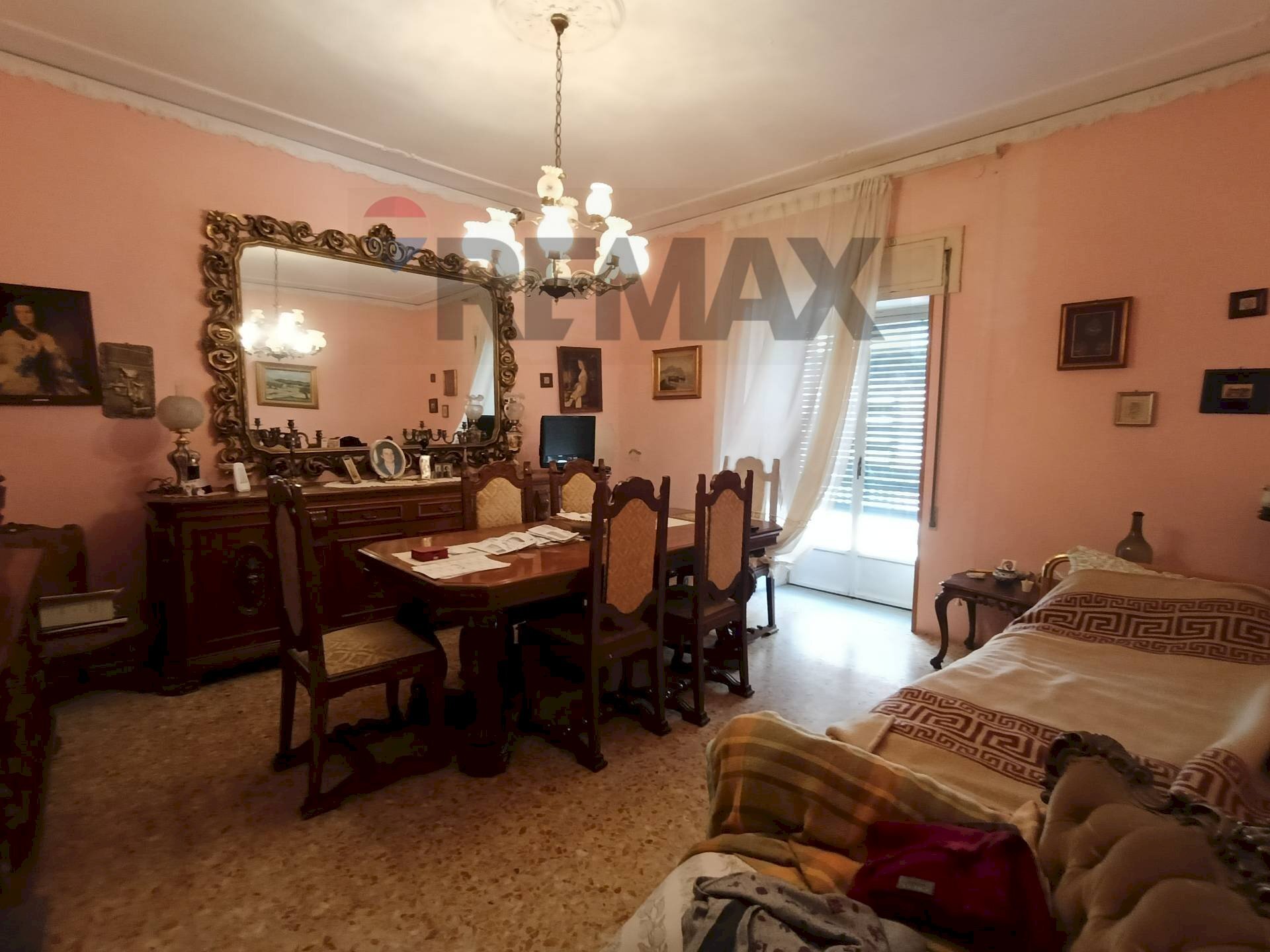 Sala da pranzo - Three-room apartment Via Camiolo
 
1, Enna - photo 3