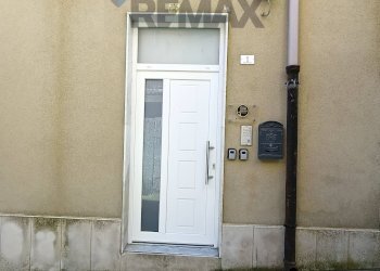 Edificio all\'aperto - Three-room apartment Via Camiolo
1, Enna - photo 2