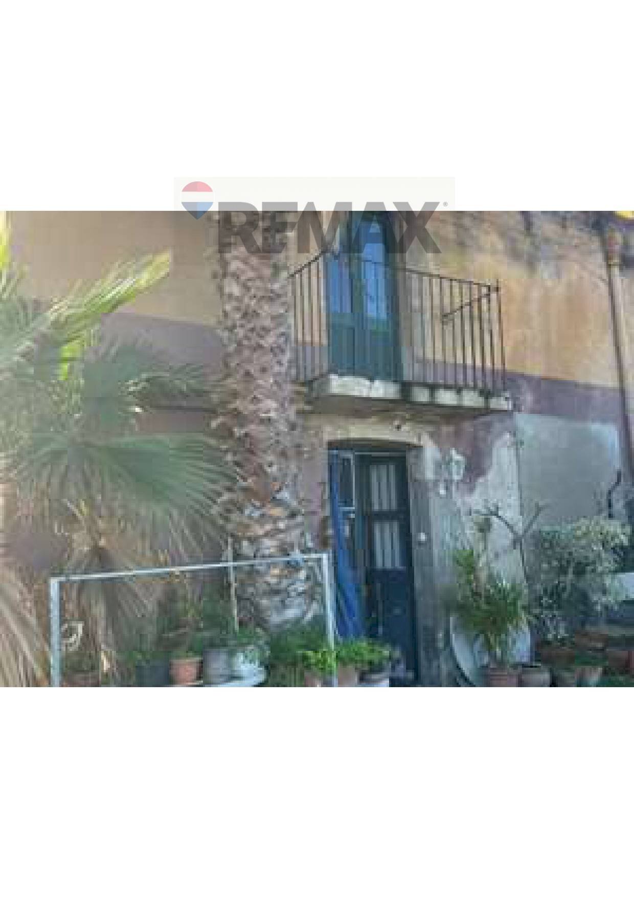 Casa all\'aperto - Casa indipendente VICO PELORITANI
 
4, Caronia - foto 1