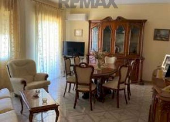 Sala da pranzo - Quadrilocale VIA DIANA
 
SNC, Sant'Agata di Militello - foto 1