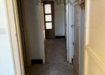 Hall / corridoio - Trilocale VIA LETIZIA
 
34, Sant'Agata di Militello - foto 6