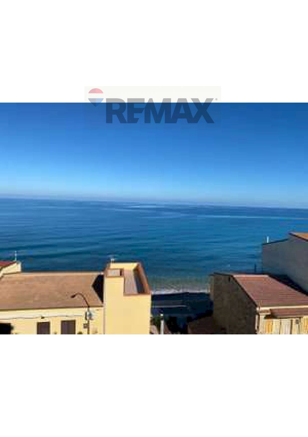 Vista dell\'acqua - Four-room apartment VICO PLATANì
 
SNC, Caronia - photo 1