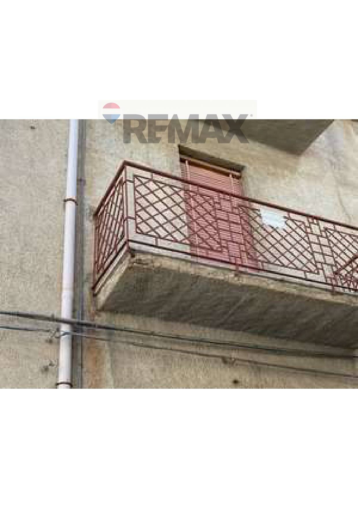 Dettagli - Independent house VIA RUGGERO VII
 
1, Acquedolci - photo 1