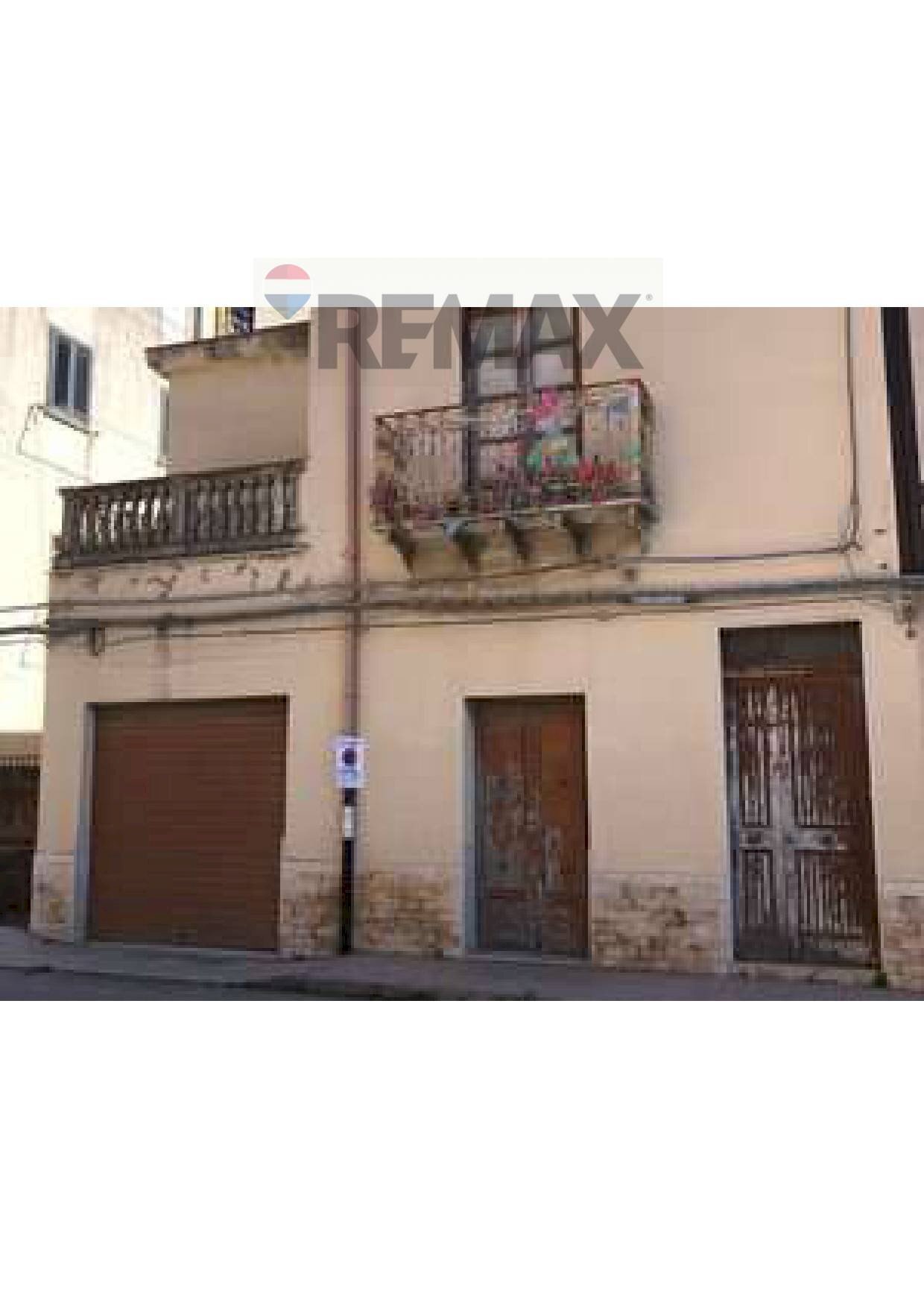 Edificio all\'aperto - Casa indipendente VIA TORRECANDELE
 
52, Sant'Agata di Militello - foto 1