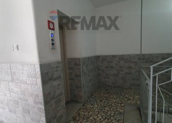 Hall / corridoio - Apartment via Susanna
 
48, Catania - photo 18