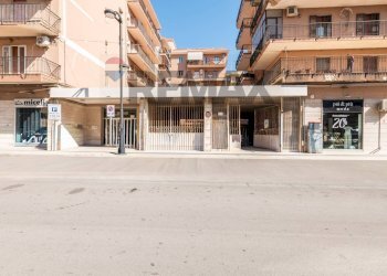 Edificio all\'aperto - Box via Pitia
 
49, Siracusa - foto 1