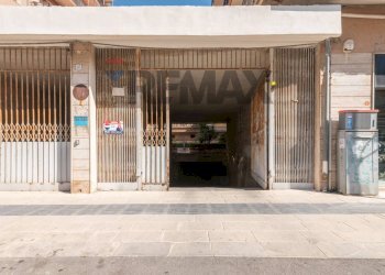 Edificio all\'aperto - Box via Pitia
 
49, Siracusa - foto 3
