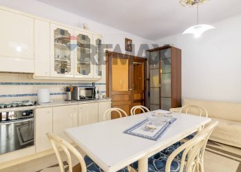 Sala da pranzo - Appartamento VIA DELL'ANEMONE
 
38, Siracusa - foto 36