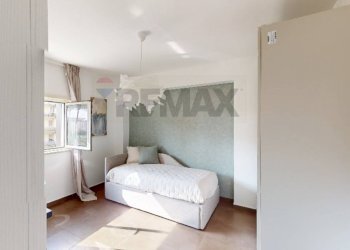 Camera / camera da letto - Quadrilocale Via Pier Paolo Pasolini
 
8, San Nicola la Strada - foto 15