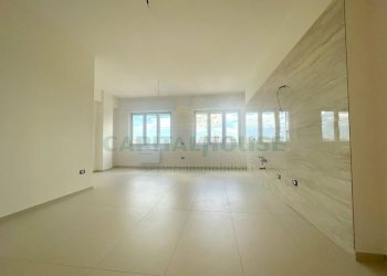 Foto 3 - Three-room apartment VIA MAURO LEONE, Pomigliano d'Arco - photo 3