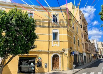 Edificio all\'aperto - Four-room apartment VIA EMICICLO GARIBLADI
 
8, Sassari - photo 1