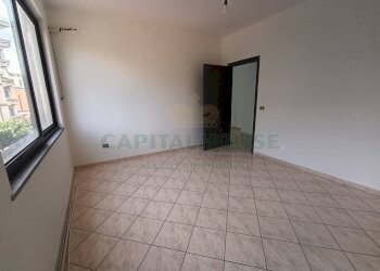 Foto 11 - Office Via Gennaro Tescione, Caserta - photo 11
