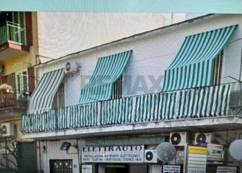 Edificio all\'aperto - Quadrilocale Napoli - foto 2