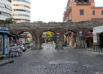 Edificio all\'aperto - Quadrilocale Napoli - foto 3