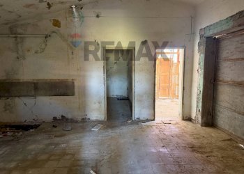 Stanza vuota - Villa CONTRADA COZZI SECCHI
 
SNC, Sciara - foto 8