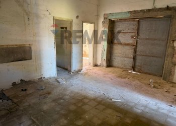 Stanza vuota - Villa CONTRADA COZZI SECCHI
 
SNC, Sciara - foto 13