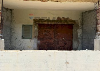 Edificio all\'aperto - Villa CONTRADA COZZI SECCHI
 
SNC, Sciara - foto 14