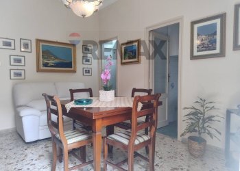 Sala da pranzo - Trilocale Via Re Federico
 
81, Palermo - foto 9