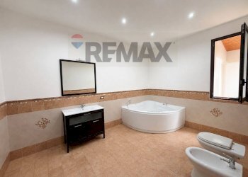 Bagno - Independent house Via Alcide De Gasperi
 
22, Terrasini - photo 11