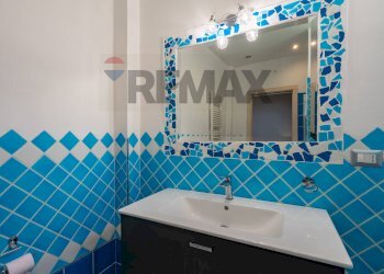 Bagno - Appartamento Via Luzzati 10/A
 
10/A, Sassari - foto 50