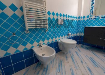 Bagno - Appartamento Via Luzzati 10/A
 
10/A, Sassari - foto 51