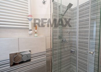 Bagno - Appartamento Via Luzzati 10/A
 
10/A, Sassari - foto 62