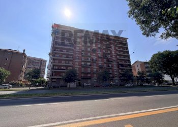Edificio all\'aperto - Bilocale corso potenza
 
168, Torino - foto 1