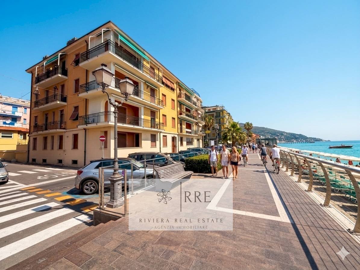 Foto 1 - Quadrilocale via Roma, Alassio - foto 1