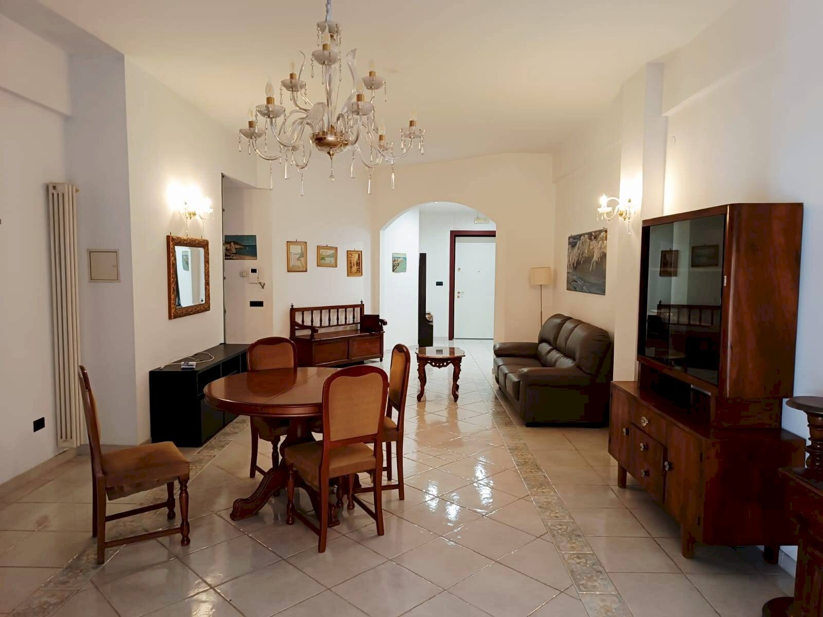 Foto 1 - Quadrilocale Via Francesco Manzo
 
64, Salerno - foto 1