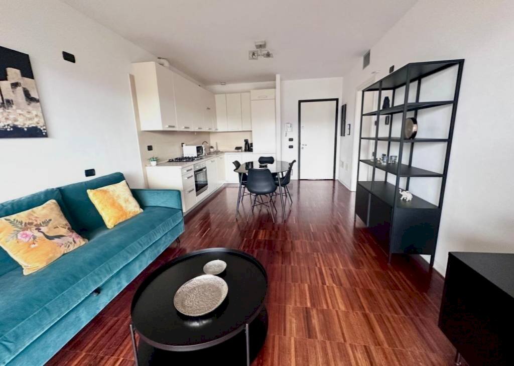 Salone - Two-room apartment via Melozzo da Forlì, Bologna - photo 3