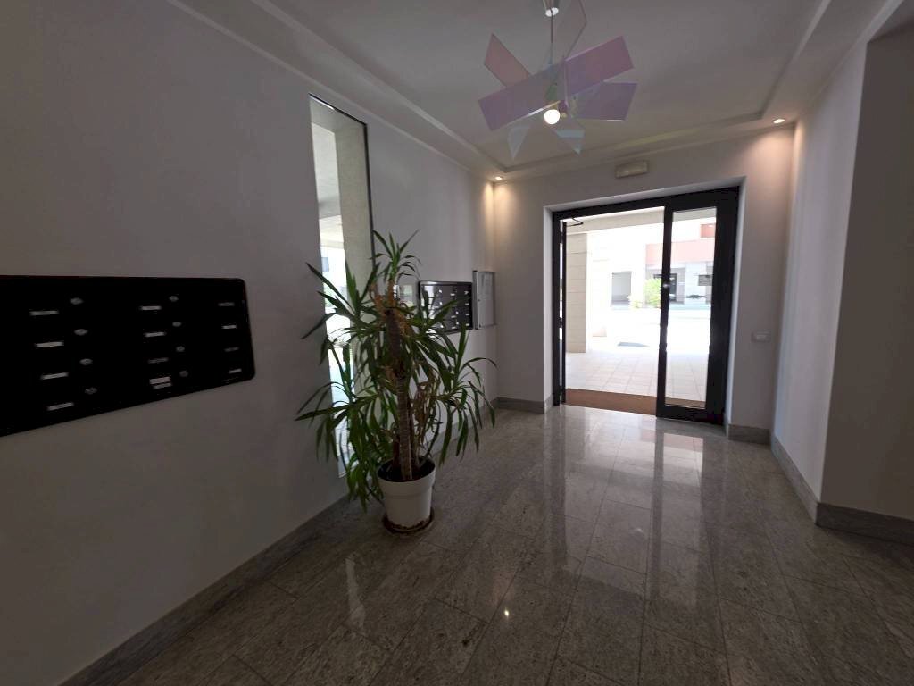Interno palazzo - Appartamento via Elio Bragaglia, Bologna (zona Borgo Panigale) - foto 3