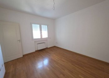 Camera da letto - Appartamento via Elio Bragaglia, Bologna (zona Borgo Panigale) - foto 16
