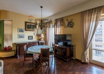 Sala da pranzo - Appartamento via Scarlatti
 
211/E, Napoli - foto 18