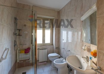 Bagno - Appartamento via Scarlatti
 
211/E, Napoli - foto 31