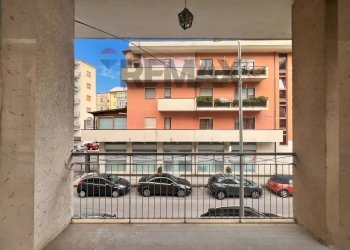 Balcone - Four-room apartment Via Gaetano Salvemini
 
13b, Cosenza - photo 19
