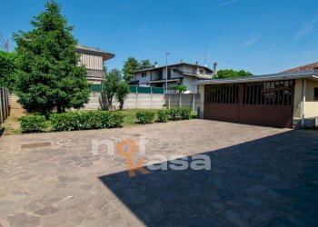 Foto 41 - Villa via delle pellizzine
 
5, Vanzaghello - photo 41