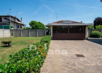 Foto 42 - Villa via delle pellizzine
 
5, Vanzaghello - photo 42